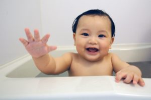 先輩ママが伝授 お風呂が苦手な子 原因と対策は 水が怖くない洗髪方法は Sherry のブログ